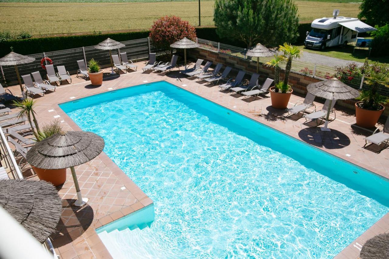 Camping Saint Michel Courtils Экстерьер фото